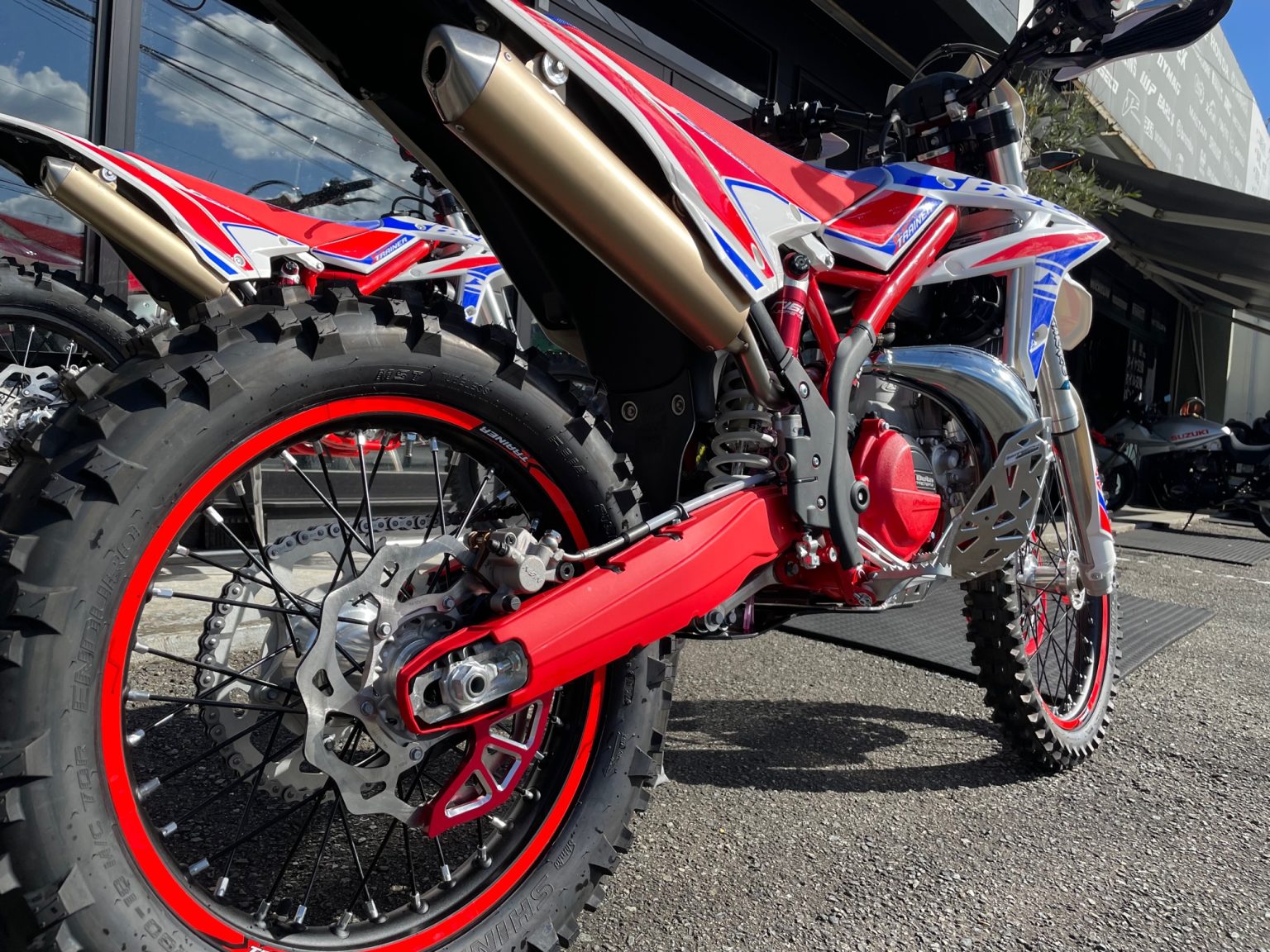 Beta XTrainer250 2022 フルガード仕様 SUPERMOTO & ADVENTURE DGARAGE