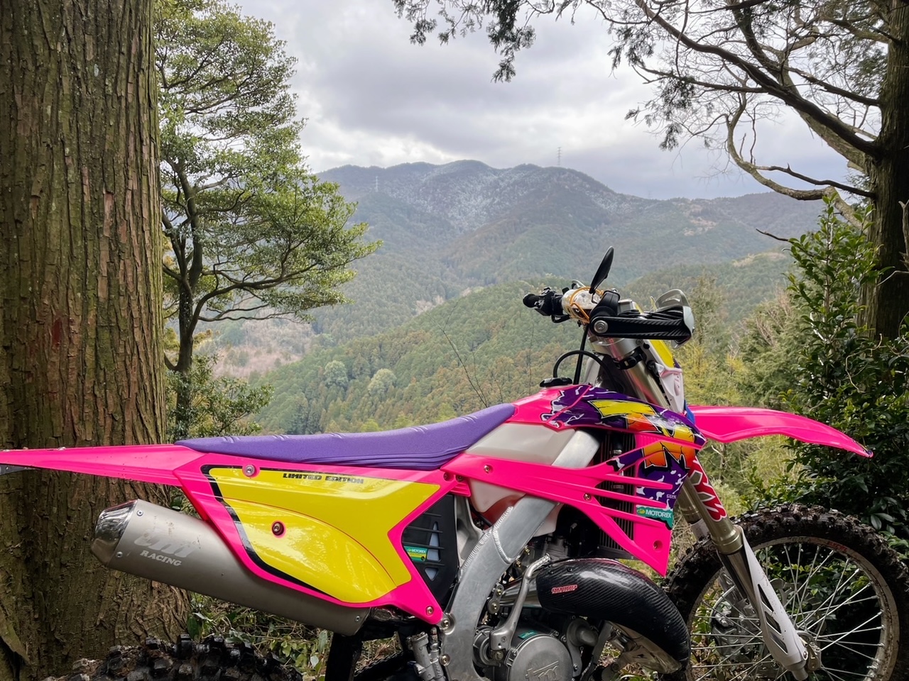  SUPERMOTO & ADVENTURE D-GARAGE