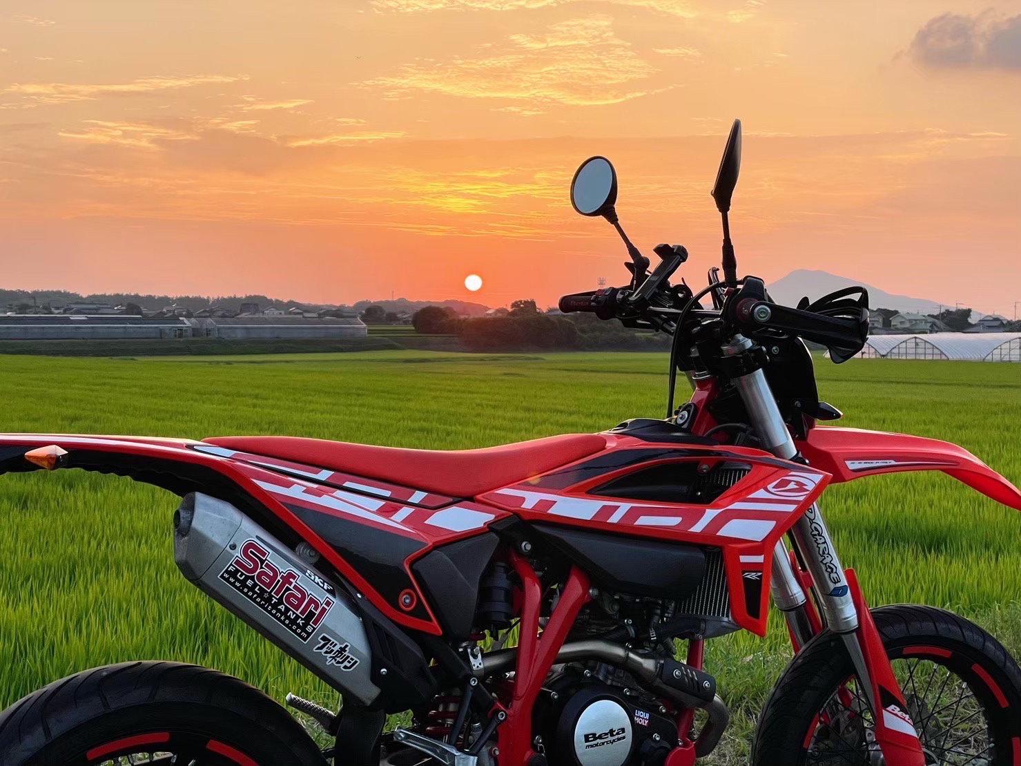 SUPERMOTO & ADVENTURE D-GARAGE